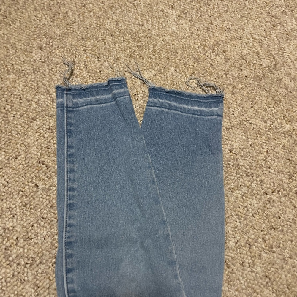 Old Navy Women's Light Blue Rockstar Jeans - Picture 6 of 6